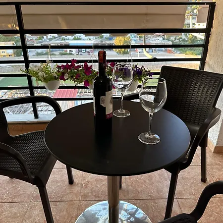 Hotell Kozi Sarandë