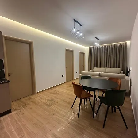 Hotell Kozi Sarandë