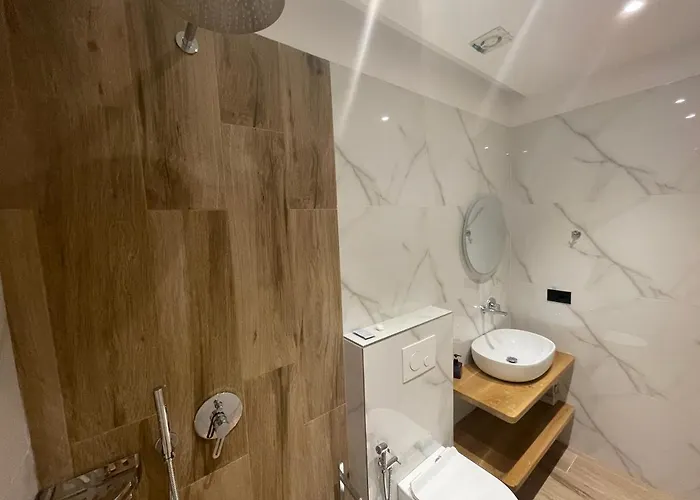 מלון Kozi סרנדה