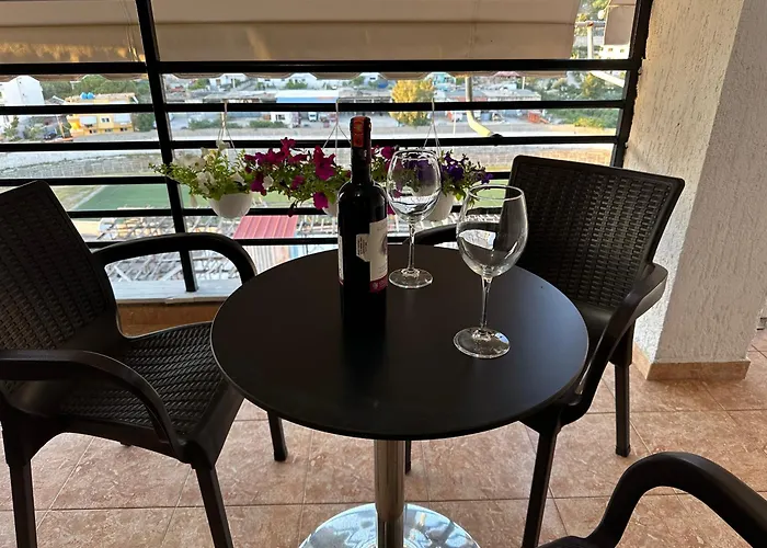 מלון Kozi סרנדה