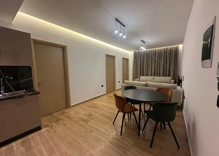 מלון Kozi סרנדה